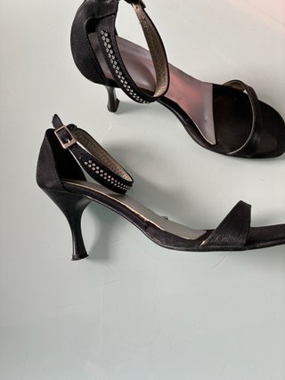 Zapatos de fiesta negros
