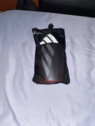 Espinilleras Adidas Talla L