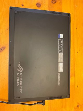 Portátil Gaming ASUS ROG i7 / 24GB RAM / GTX 1080