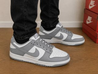 Zapatillas Nike Dunk Low Gris y Blanco
