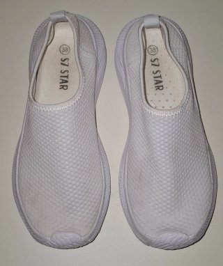 Zapatillas deportivas moradas y blancas talla 38