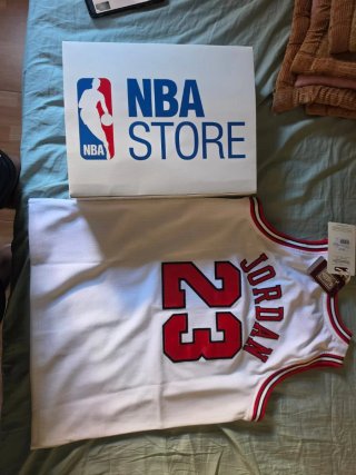 Camiseta Jordan 23