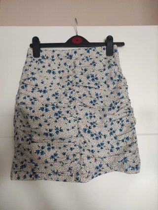 Falda Corta Fruncida Estampada Talla S