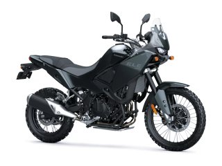 Kawasaki KLE 500 a estrenar