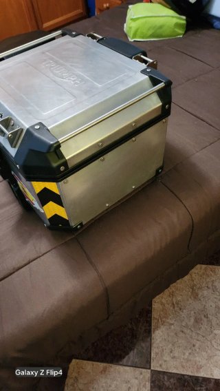 Baúl de Aluminio Triumph 45L