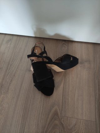 Sandalias de Plataforma Negras Talla 37