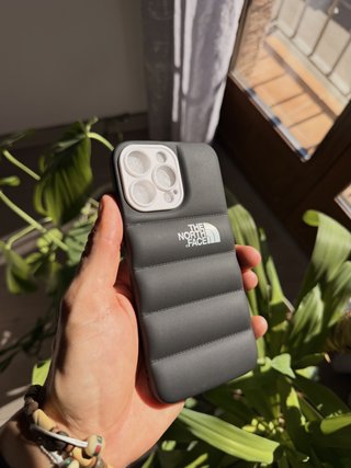 Custodia iPhone The North Face Nera Imbottitura