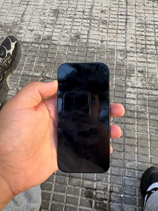 iPhone 16 Pro Negro