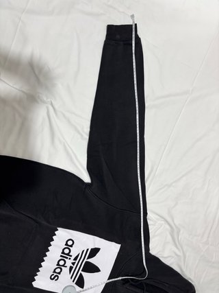 Sudadera Adidas Negra con Logo