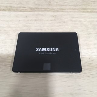 Samsung 870 EVO 4TB SSD