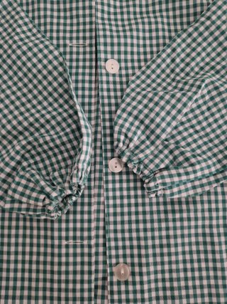 Bata de colegio cuadros verdes talla 14