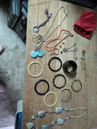 Bigiotteria Donna: Collane, Bracciali, Ciondoli