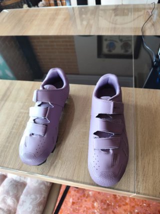 Zapatillas ciclismo mujer lila