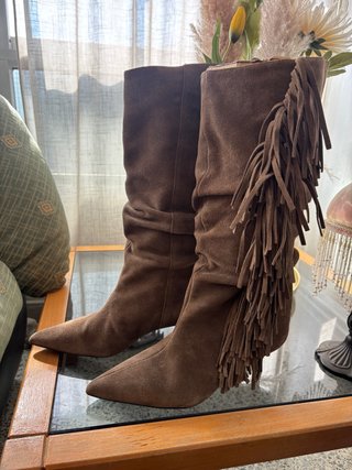 Botas Altas de Piel con Flecos Zara T.39