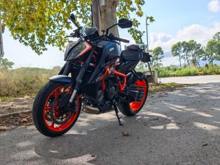 KTM 1290 Superduke R Evo full