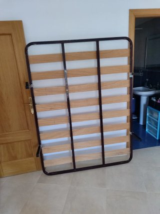 Somier 135x190 con patas