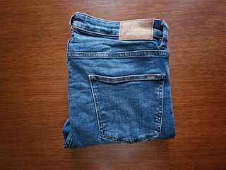 Pantalón vaquero azul hombre