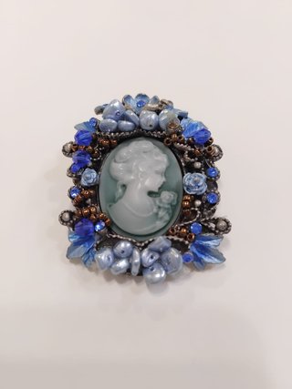 Precioso broche estilo romántico/victoriano