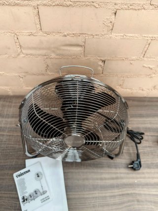 Ventilador Tristar VE5933 30cm Inox