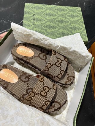 Sandalias Gucci