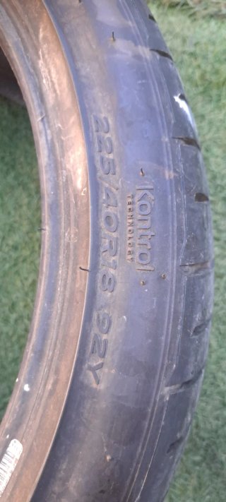 Hankook s1 evo3 225/40/18