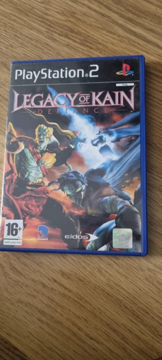 Legacy of Kain: Defiance (PS2)