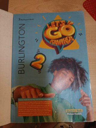Libro de inglés LEST'S GO