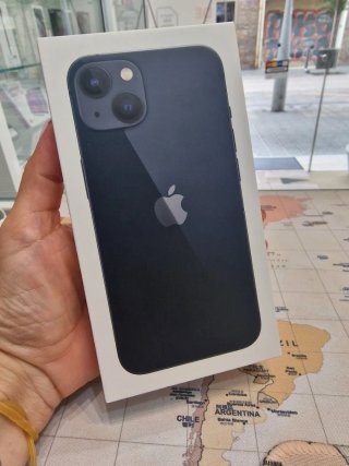 iPhone 13 128GB Midnight