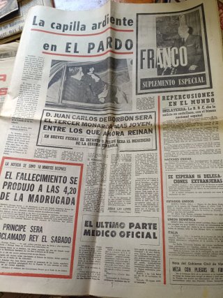Lote de periódicos antiguos
