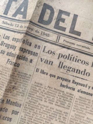 Lote de periódicos antiguos