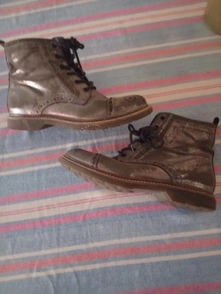 2 Pares Botines Mujer Beige y Dorado