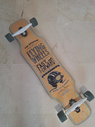 Longboard Flying Wheels