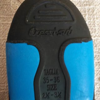 Aletas de natación azules y negras Cresy