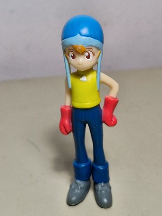 Figurita Digimon Pokemon
