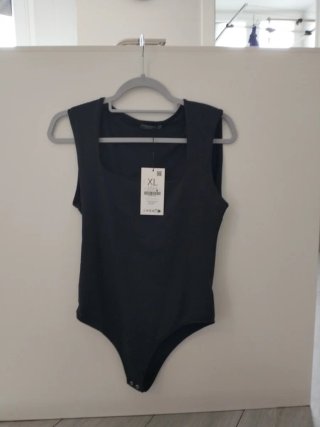 Body Stradivarius Negro Talla XL