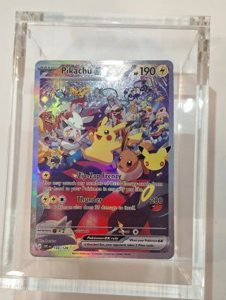 Carta Pokémon Pikachu 150/128