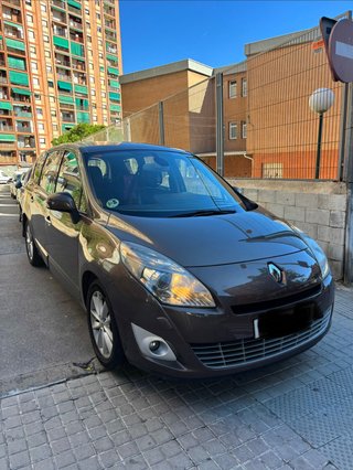 Renault Grand Scenic 2010