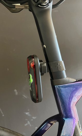 Soporte Luz Garmin Varia para Wilier Filante SLR