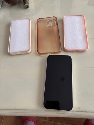 iPhone 13 Casi Nuevo