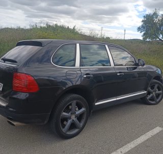 Porsche Cayenne 2005