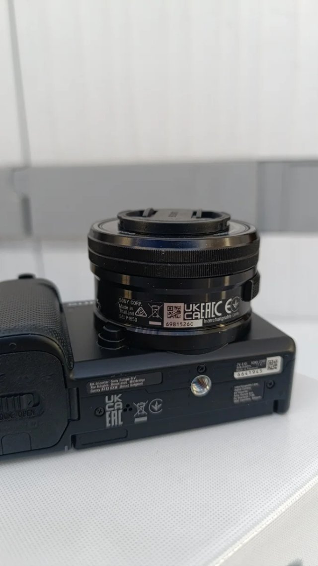 Cámara Vlog Sony Alpha ZV-E10L