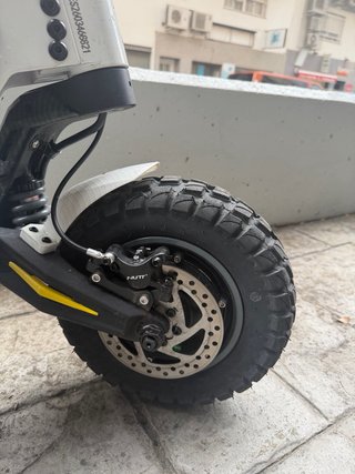 Patinete Eléctrico ECOXTREME ARMORED LR