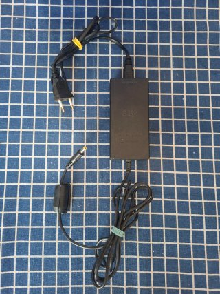 PS2 SLIM ORIGINAL CARGADOR ENCHUFE OFICIAL