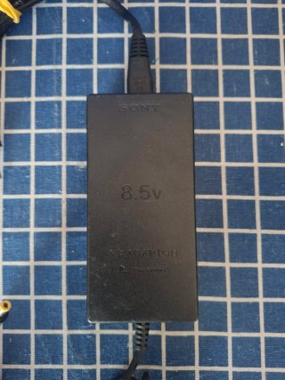 PS2 SLIM ORIGINAL CARGADOR ENCHUFE OFICIAL