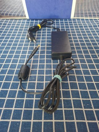 PS2 SLIM ORIGINAL CARGADOR ENCHUFE OFICIAL