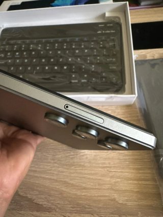 Tablet Android 13.1 con Tastiera e Custodia