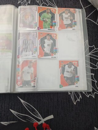 Álbum Adrenalyn XL 2024-25 Panini