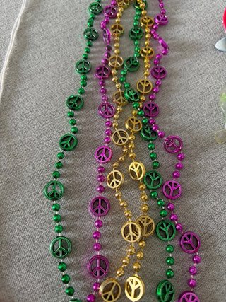 Pack Accesorios Hippie: Collares y Gafas