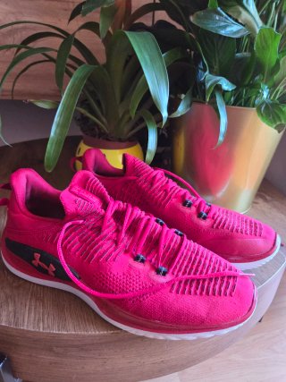 Zapatillas Under Armour Rojas