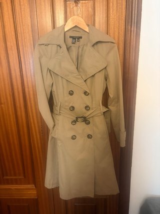 Gabardina Zara Beige Talla S